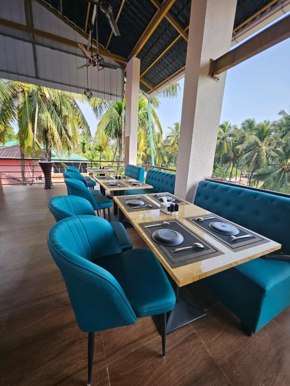 Singing Sands Beach Resort Alibaug Nagaon  Buitenkant foto